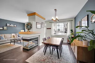 31603 Kline Cir, Warrenville, IL 60555 - Photo 10