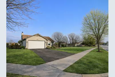 26049 S White Oak Trail, Channahon, IL 60410 - Photo 4
