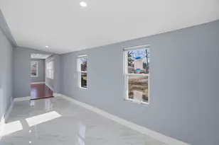 128 S Channel Dr, Round Lake Beach, IL 60073 - Photo 10