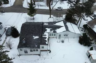 128 S Channel Dr, Round Lake Beach, IL 60073 - Photo 18