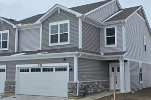 458 Hathaway Ln, Oswego, IL 60543 - Photo 4