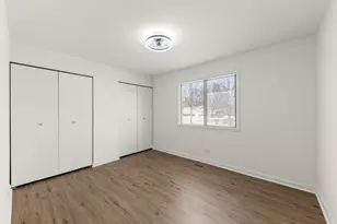 988 Chelsea Ln, Schaumburg, IL 60193 - Photo 16