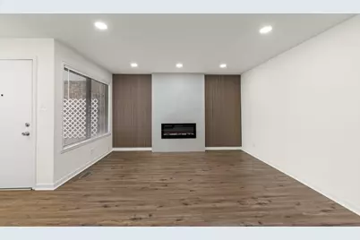 988 Chelsea Lane, Schaumburg, IL 60193 - Photo 4