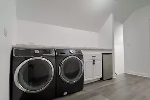 4537 S Hermitage Ave, Chicago, IL 60609 - Photo 18