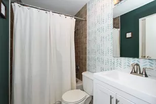 1665 Chippendale Rd, Hoffman Estates, IL 60169 - Photo 26