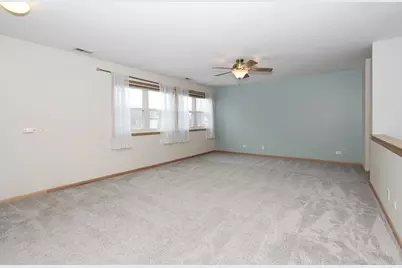 1665 Chippendale Road, Hoffman Estates, IL 60169 - Photo 20