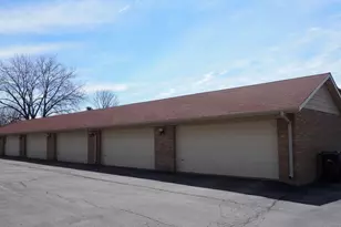 7401 Tiffany Dr, Orland Park, IL 60462 - Photo 2