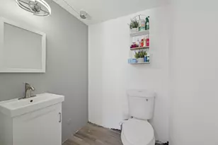 827 E 194th St, Glenwood, IL 60425 - Photo 10