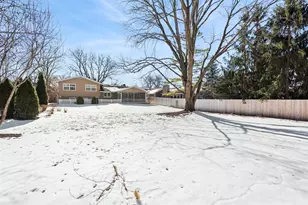 1210 Wing Ave, Saint Charles, IL 60174 - Photo 20