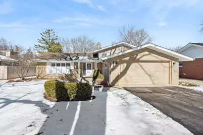 1210 Wing Avenue, Saint Charles, IL 60174 - Photo 2