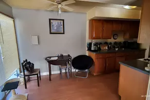 9 Fernwood Dr, Bolingbrook, IL 60440 - Photo 4