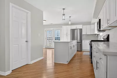 1803 S Lawndale Avenue, Chicago, IL 60623 - Photo 4