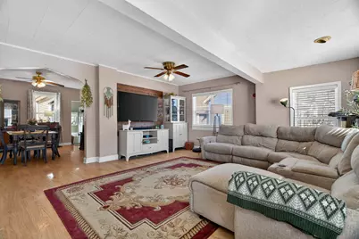 519 S Washington Street, Lockport, IL 60441 - Photo 4