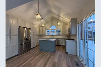 36230 N Old Creek Court, Gurnee, IL 60031 - Photo 6