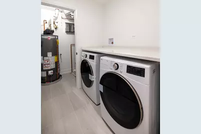 941 N Winchester Avenue #2, Chicago, IL 60622 - Photo 24