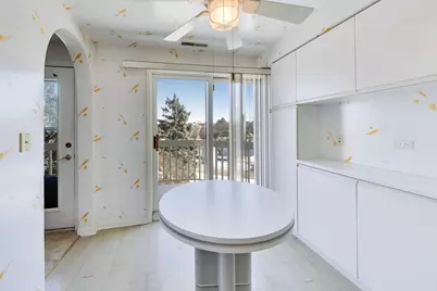 170 Manchester Drive #306, Buffalo Grove, IL 60089 - Photo 6