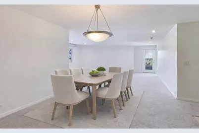 170 Manchester Drive #306, Buffalo Grove, IL 60089 - Photo 8