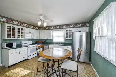 3600 Quince Court, Downers Grove, IL 60515 - Photo 6