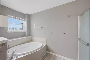 [Address not provided], Lake in the Hills, IL 60156 - Photo 14