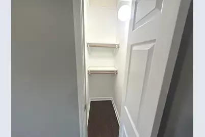 656 E 159th Place, South Holland, IL 60473 - Photo 8