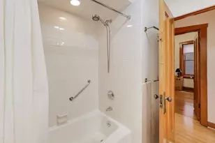 3502 N Oakley Ave, Chicago, IL 60618 - Photo 30