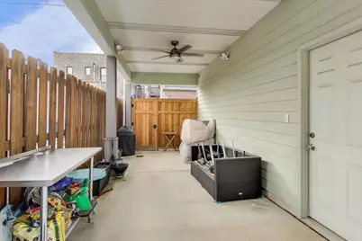 3502 N Oakley Avenue, Chicago, IL 60618 - Photo 36