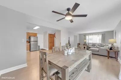 314 Maple Lane, Round Lake, IL 60073 - Photo 12