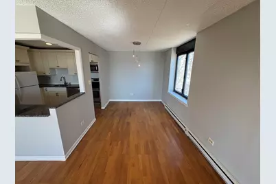 9128 W Terrace Drive #3M, Niles, IL 60714 - Photo 4