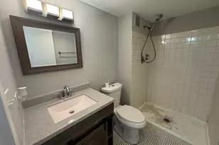 9128 W Terrace Dr, Niles, IL 60714 - Photo 10