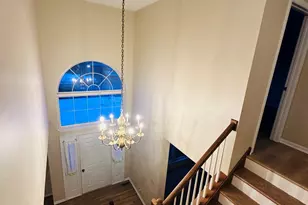 1008 Victoria Dr, Fox River Grove, IL 60021 - Photo 6