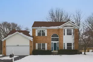 1008 Victoria Dr, Fox River Grove, IL 60021 - Photo 1