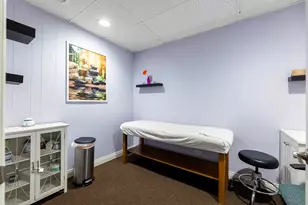 2832 N Milwaukee Ave, Chicago, IL 60618 - Photo 10