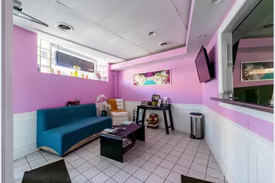 2832 N Milwaukee Avenue, Chicago, IL 60618 - Photo 4