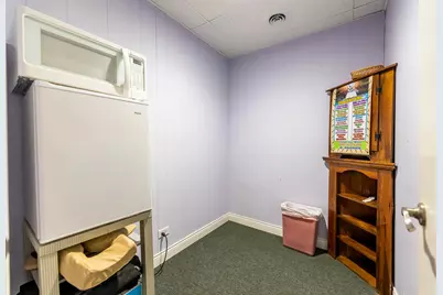 2832 N Milwaukee Avenue, Chicago, IL 60618 - Photo 14