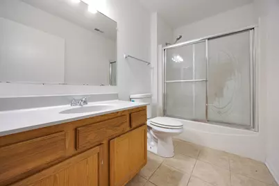 881 N Swift Road #203, Addison, IL 60101 - Photo 22