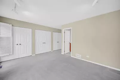 933 Shambliss Lane, Buffalo Grove, IL 60089 - Photo 26