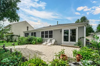 933 Shambliss Lane, Buffalo Grove, IL 60089 - Photo 28