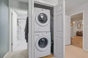 1420 Stonebridge Trail, Wheaton, IL 60189 - Photo 8