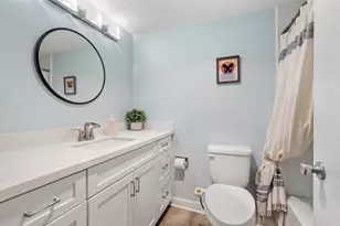 1420 Stonebridge Trail, Wheaton, IL 60189 - Photo 6