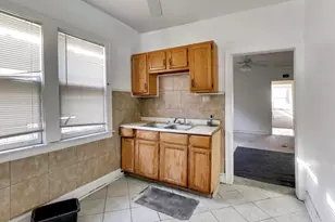 7611 S Marshfield Ave, Chicago, IL 60620 - Photo 10