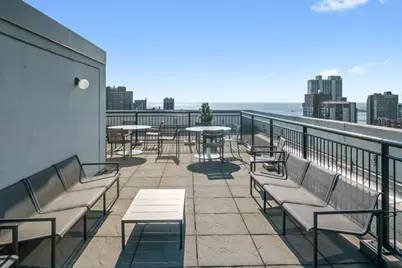 88 W Schiller Street #904L, Chicago, IL 60610 - Photo 12