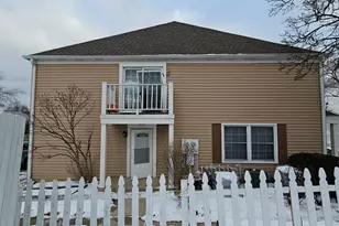 461 James Ct, Glendale Heights, IL 60139 - Photo 1