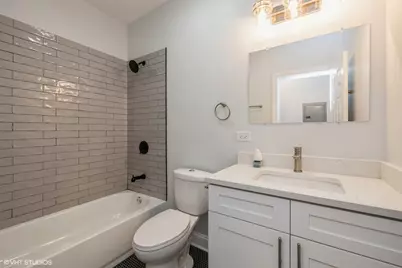 78 Pine Avenue, Riverside, IL 60546 - Photo 4