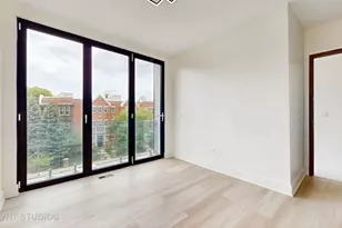 6338 Hennings Ct, Morton Grove, IL 60053 - Photo 32