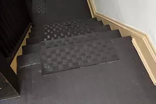 8209 S Evans Ave, Chicago, IL 60619 - Photo 16