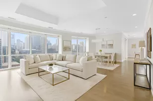 60 W Erie St, Chicago, IL 60654 - Photo 2