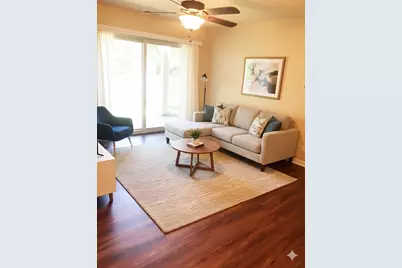 125 Glengarry Drive #104, Bloomingdale, IL 60108 - Photo 2