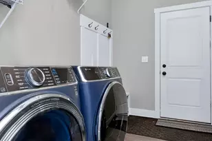 507 Anjali Court, Sycamore, IL 60178 - Photo 16