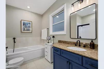 4933 N Winthrop Avenue #1N, Chicago, IL 60640 - Photo 10