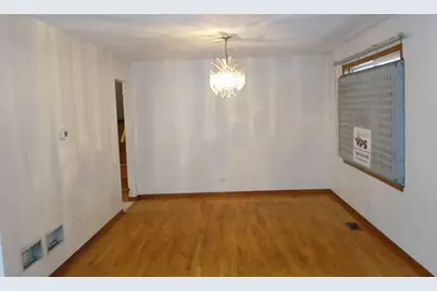 6704 W Forest Preserve Drive, Harwood Heights, IL 60706 - Photo 6